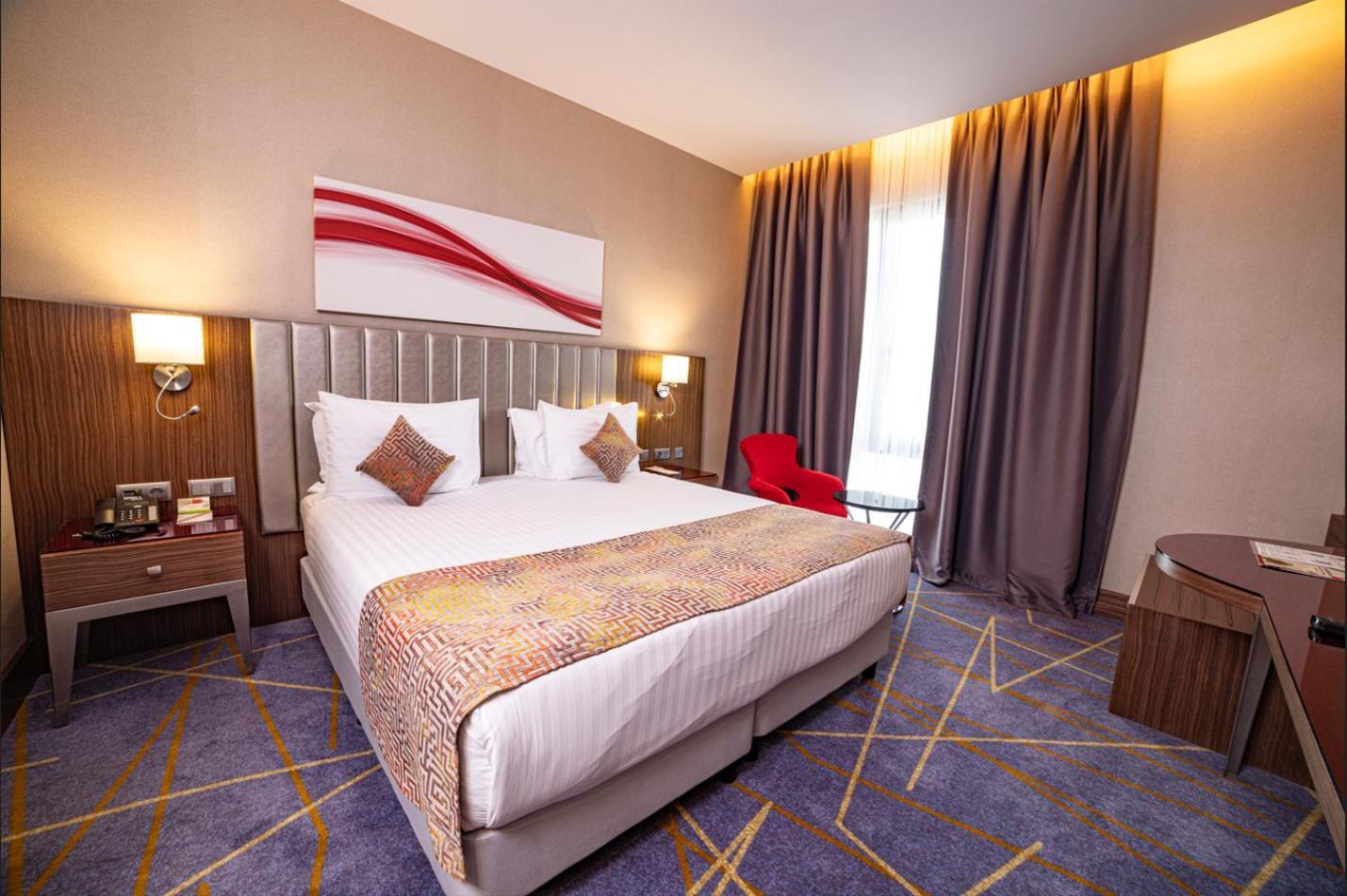 Hotel Ramada By Wyndham Istanbul Alibeykoy Extérieur photo
